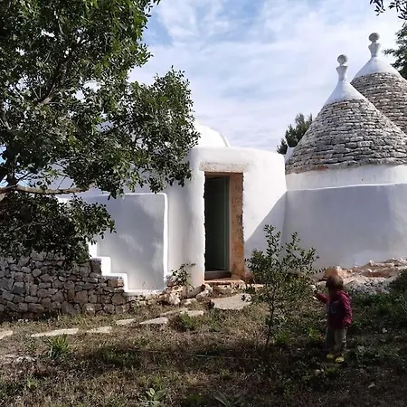 Holiday home Trullo Ululi *